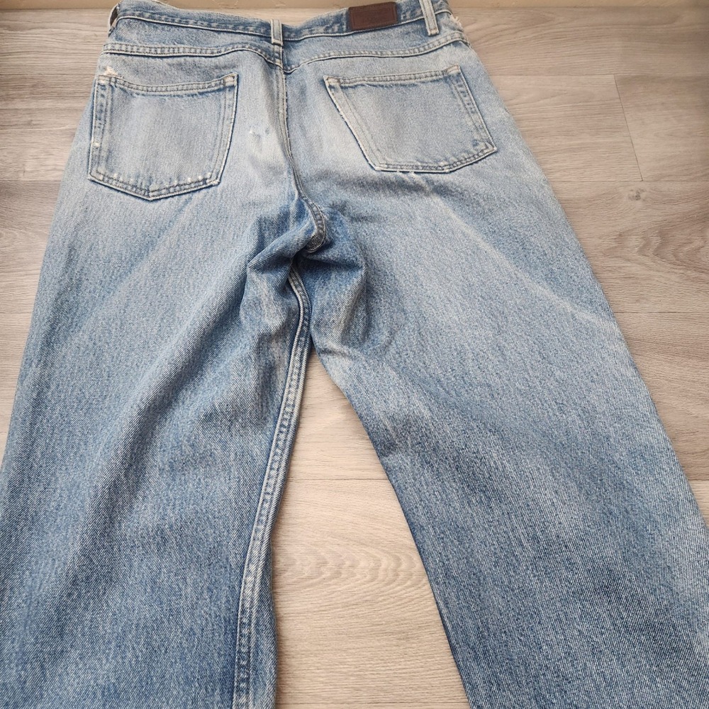 Vintage LL Bean Light Wash Natural Fit Jeans 33x34 Distressed Denim Straight Leg - Picture 12 of 16